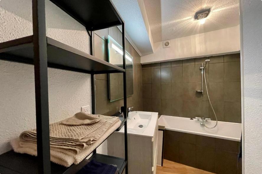 Le Triplex, Charmant appartement, 2 chambres Le Coteau Extérieur photo